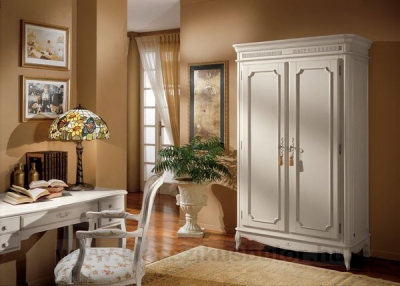 Olasz klasszikus, exkluzív, elegáns, minőségi bútor, kétajtós ruhásszekrény